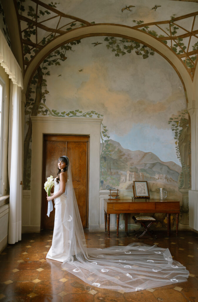 bridal portrait at villa cetinale